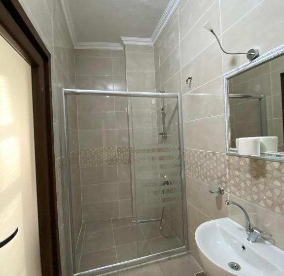 اتاق استاندارد چهار تخته, Şelale Konak Çavuş'un Yeri