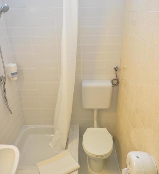 スタンダードルーム, élmény Balaton