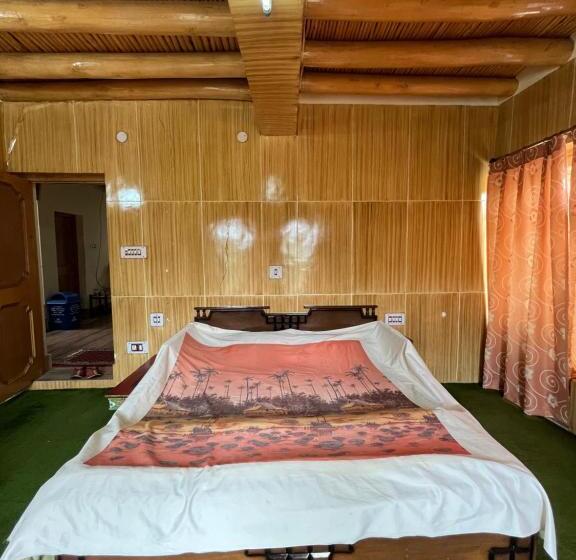 חדר דלוקס עם מרפסת, Napishu Guest House