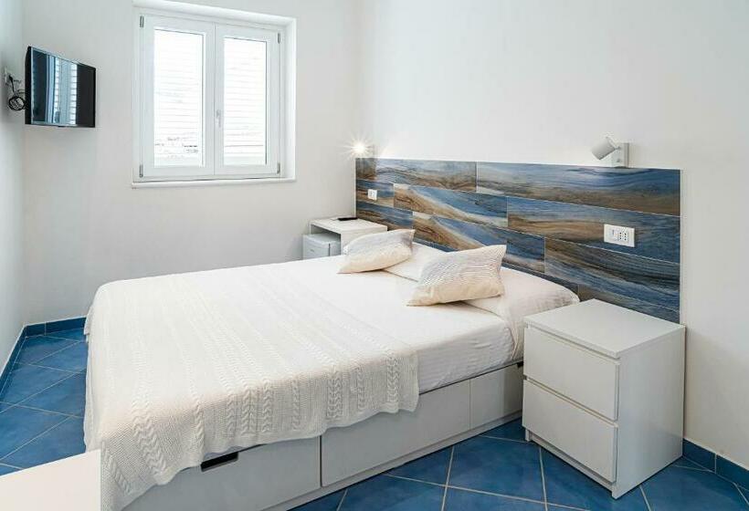 スタンダードルーム, Un Posto Al Mare