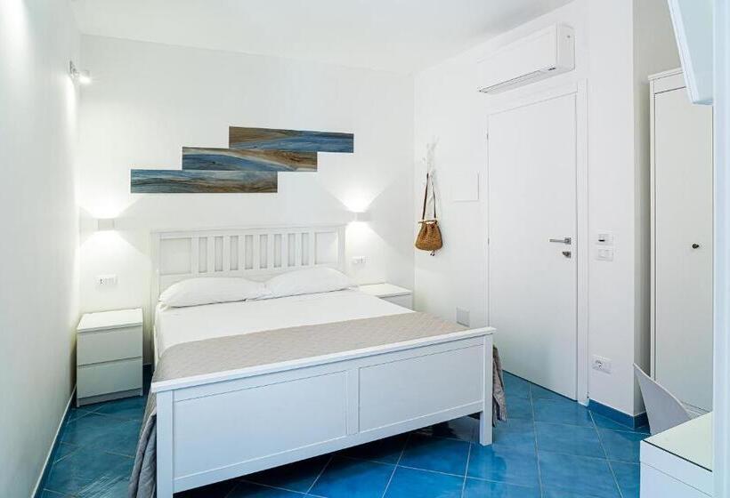 スタンダードルーム, Un Posto Al Mare