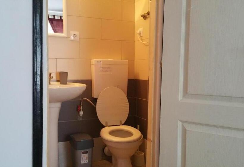 Номер Стандарт Трехместный, Casa Ancora Sulina