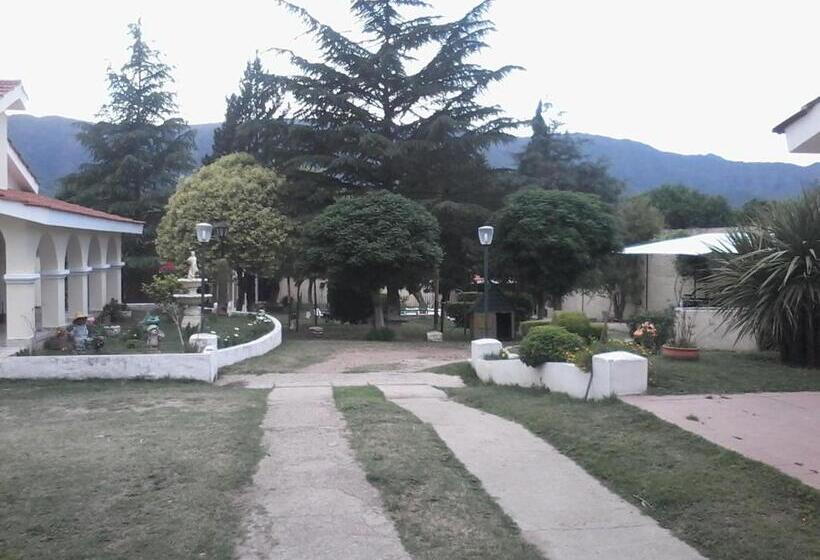 샬레, La Casa De Ana