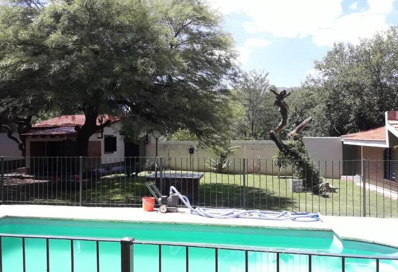 بنجلو قياسى غرفتين نوم, La Casa De Ana