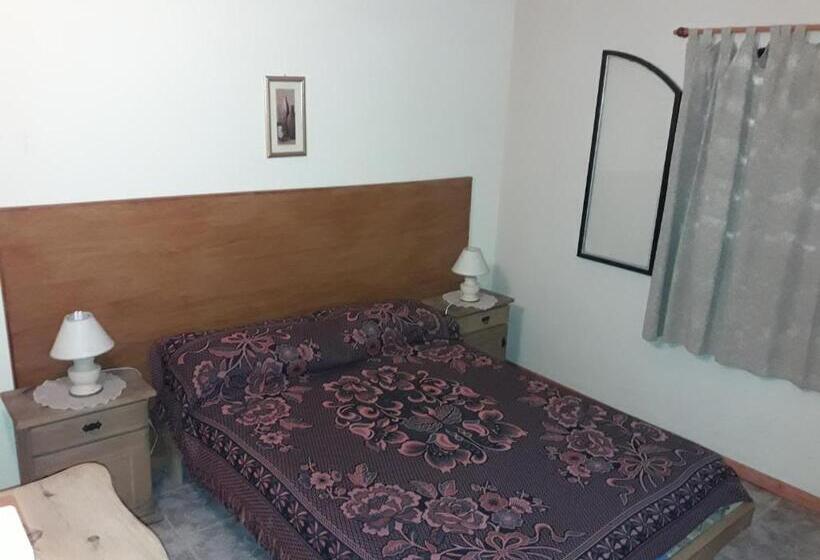 بنجلو قياسى غرفتين نوم, La Casa De Ana