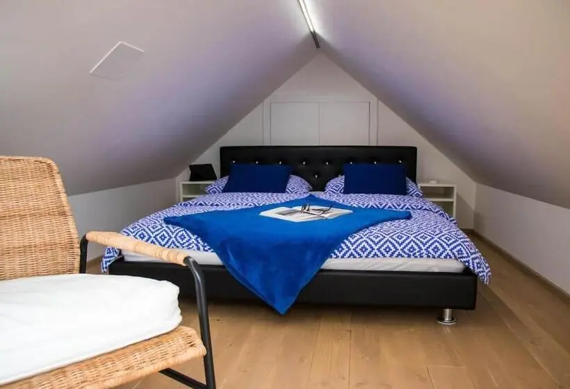 اتاق استاندارد, Rooms Močilnik
