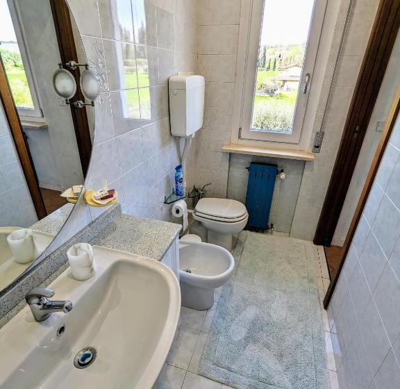 Апартаменты 3 Спальни, B&b The Way Home