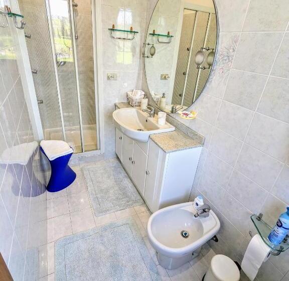 Апартаменты 3 Спальни, B&b The Way Home