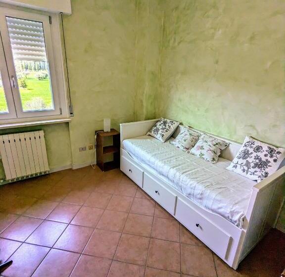 Апартаменты 3 Спальни, B&b The Way Home