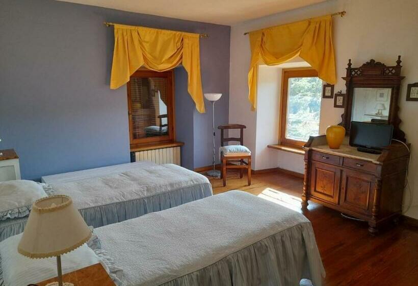 غرفة قياسية مطلّة علي الحديقة, Cascina Ciosse B&b