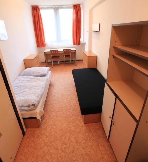 Quarto Estandar Banheiro Compartilhado, Hostel Strahov