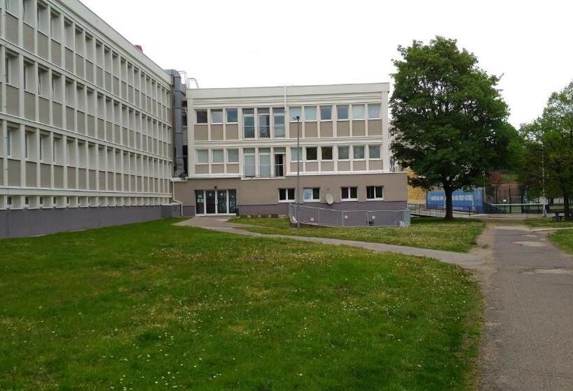 Quarto Estandar Banheiro Compartilhado, Hostel Strahov