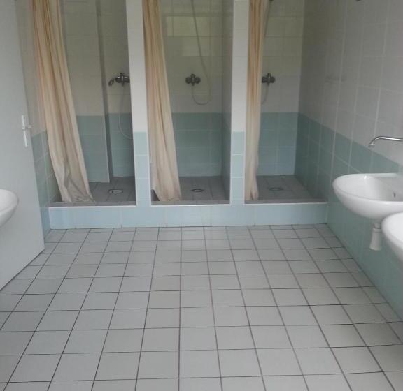 Quarto Estandar Banheiro Compartilhado, Hostel Strahov