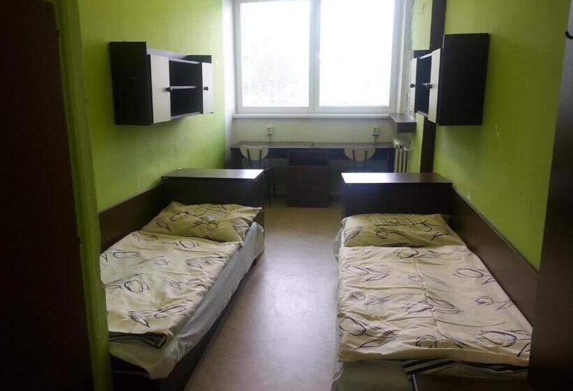 Quarto Estandar Banheiro Compartilhado, Hostel Strahov