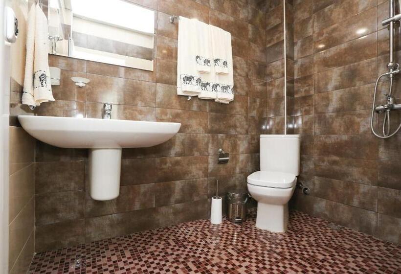 غرفة قياسية ثلاثية مزودة بتراس, Stella Del Mare Guest House