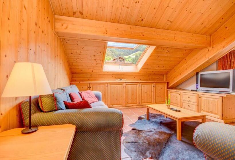 شقة دور أخير غرفة نوم واحدة, Bepy Hotel Garni