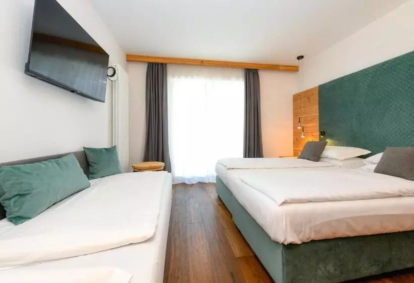 スーペリアトリプルルーム, Bepy Hotel Garni