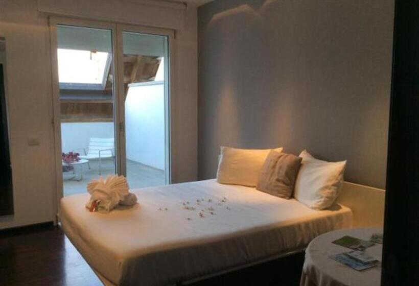 חדר סטנדרט עם טרסה, 15.92