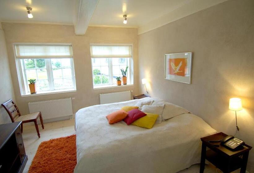 Номер Superior, Benniksgaard