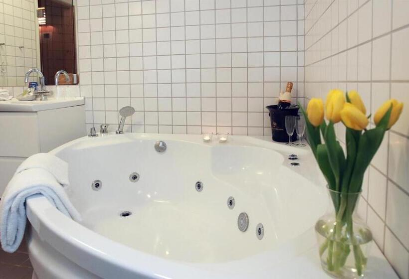 Апартаменты 2 Спальни, Benniksgaard