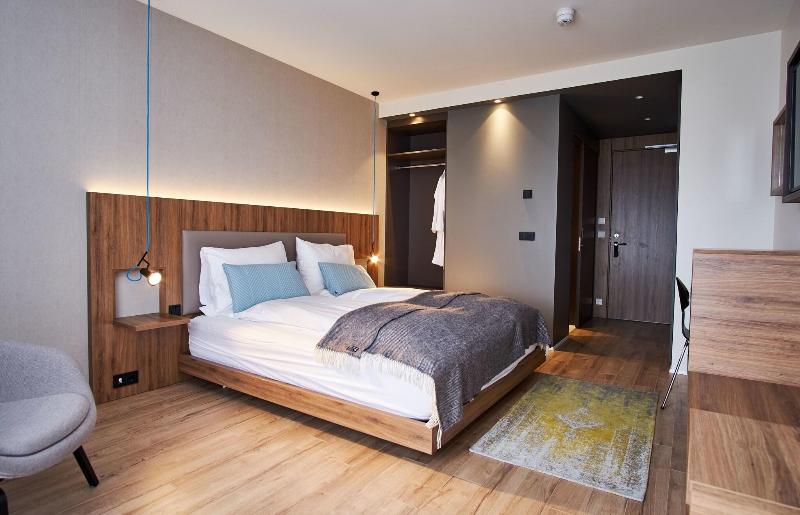 اتاق سوپریور, Berg By Keflavik Airport