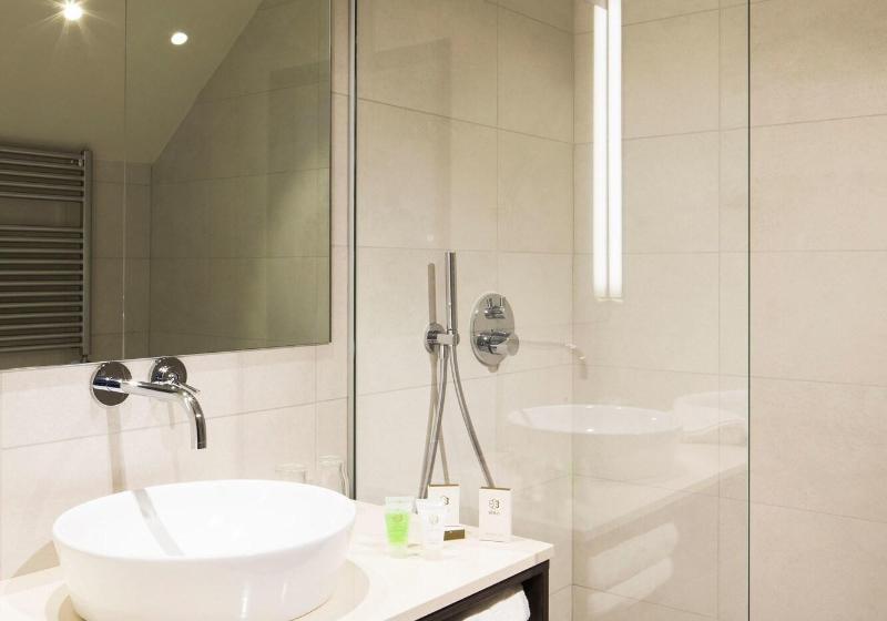 اتاق سوپریور, Berg By Keflavik Airport