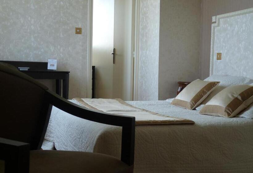 غرفة قياسية, Château De La Râpée Hôtel Restaurant