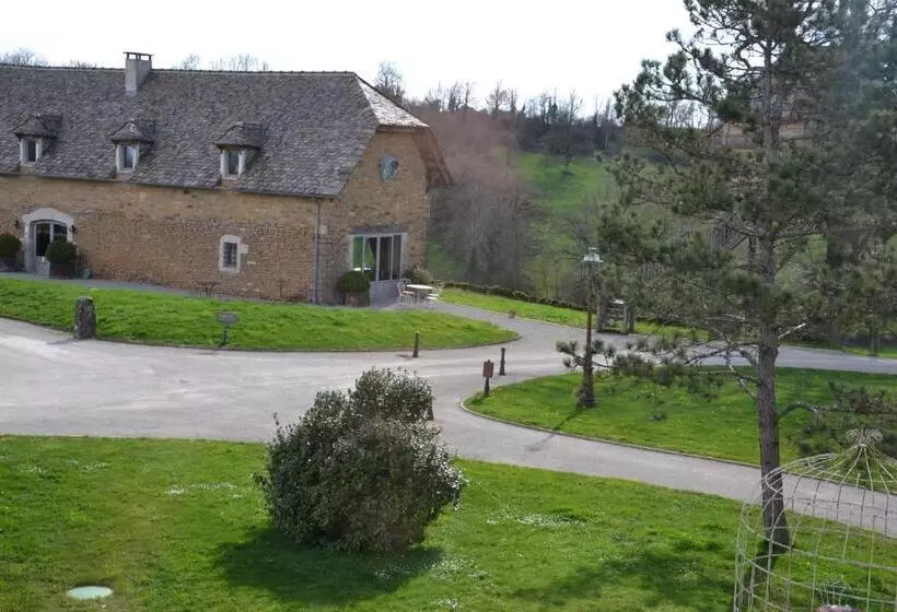 ファミリールーム, Château De Labro   Teritoria
