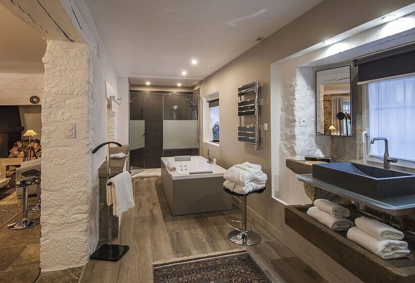 غرفة ديلوكس, Château De Labro   Teritoria