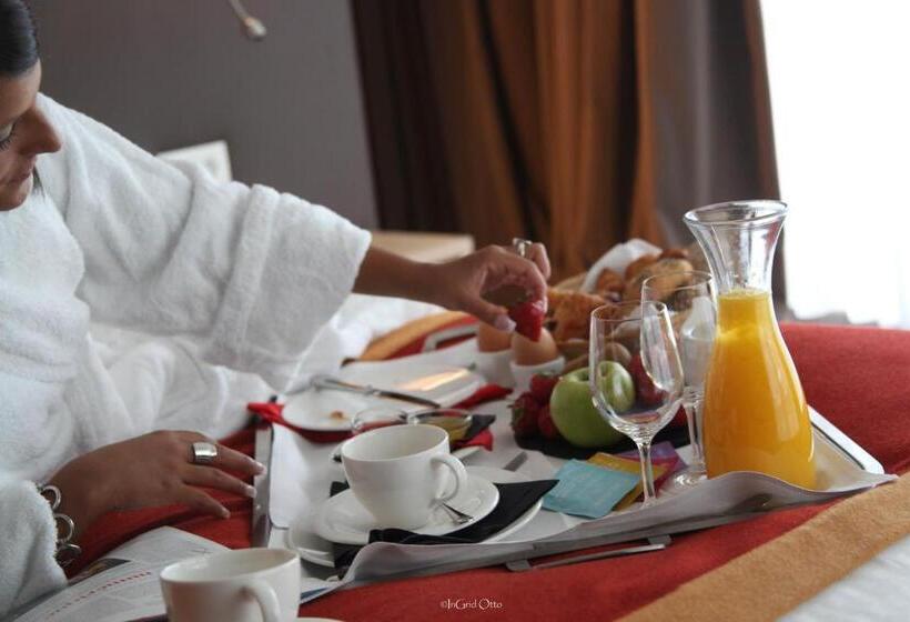 חדר סטנדרט, De La Source