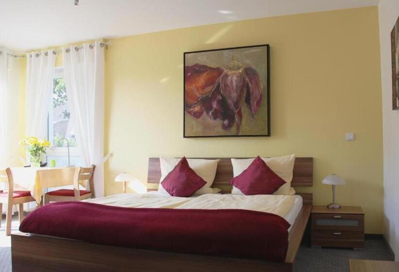 חדר סטנדרט עם מרפסת, Haus Hillebrand