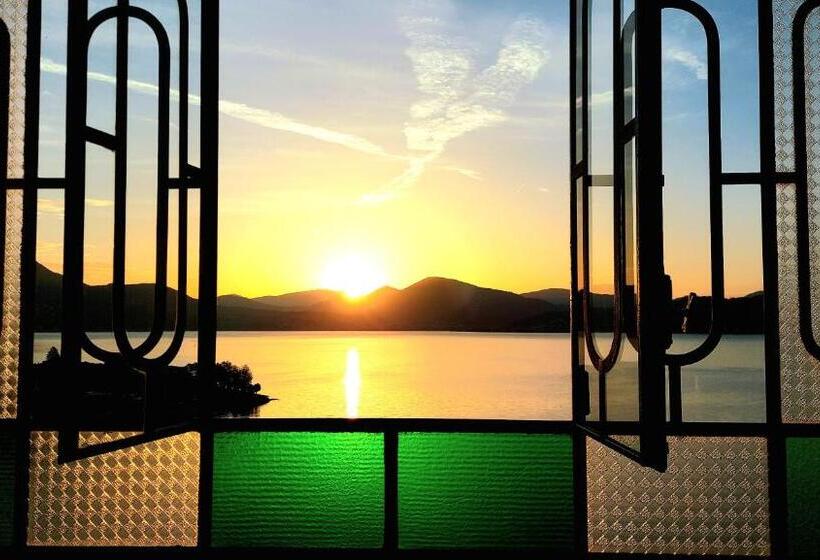 스탠다드 룸 호수 전망, La Rondinella