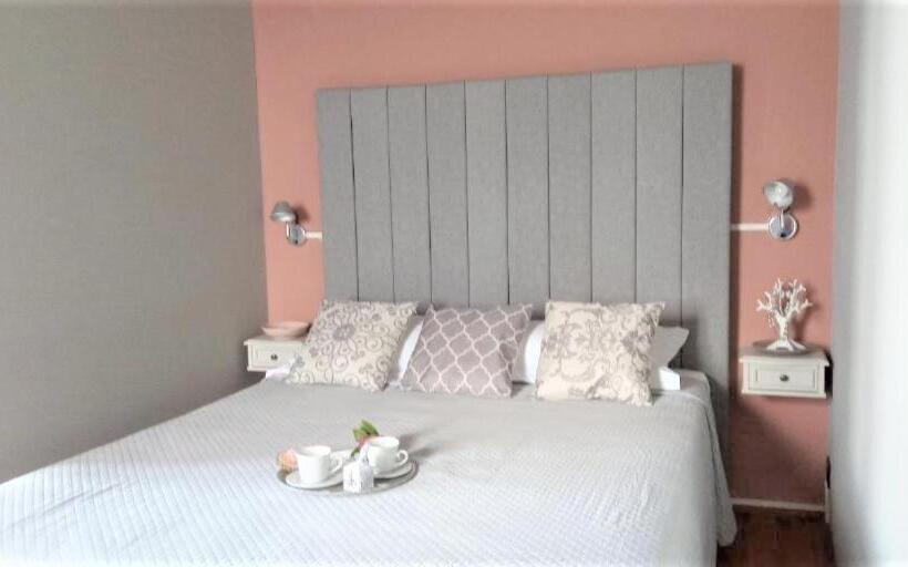 스탠다드 룸 킹사이즈 침대, La Rondinella