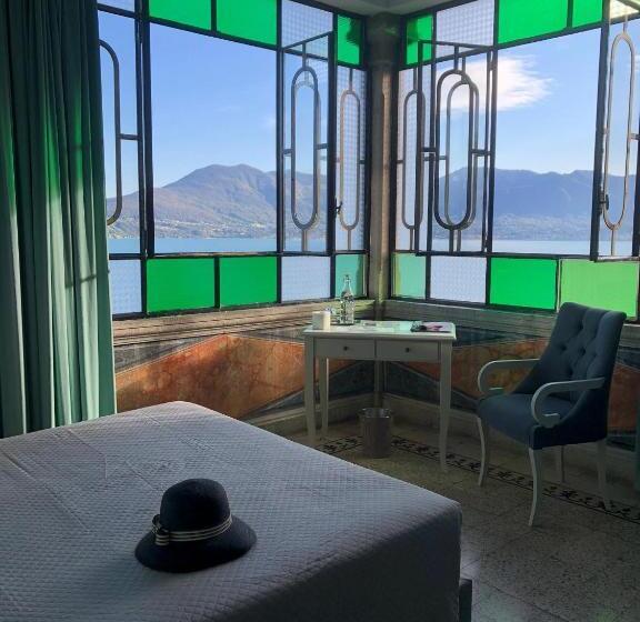 스탠다드 룸 호수 전망, La Rondinella