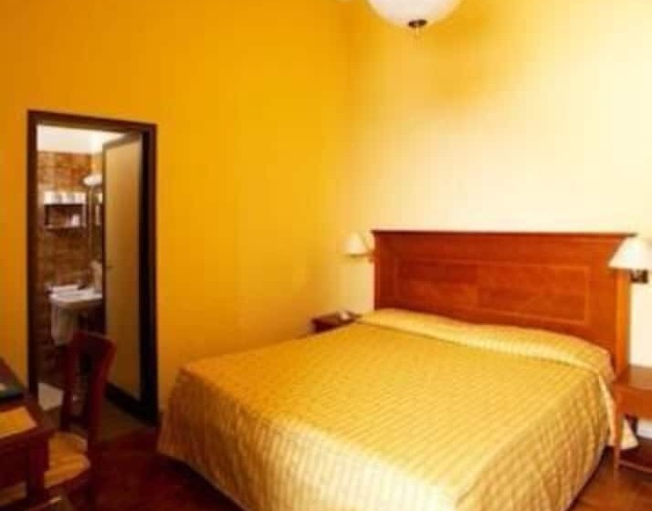 스탠다드 전망 룸, La Rondinella