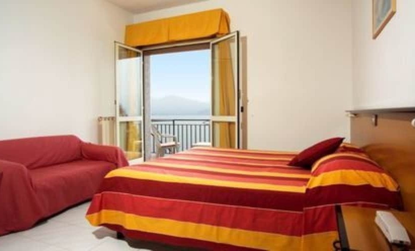 스탠다드 룸 호수 전망, La Rondinella