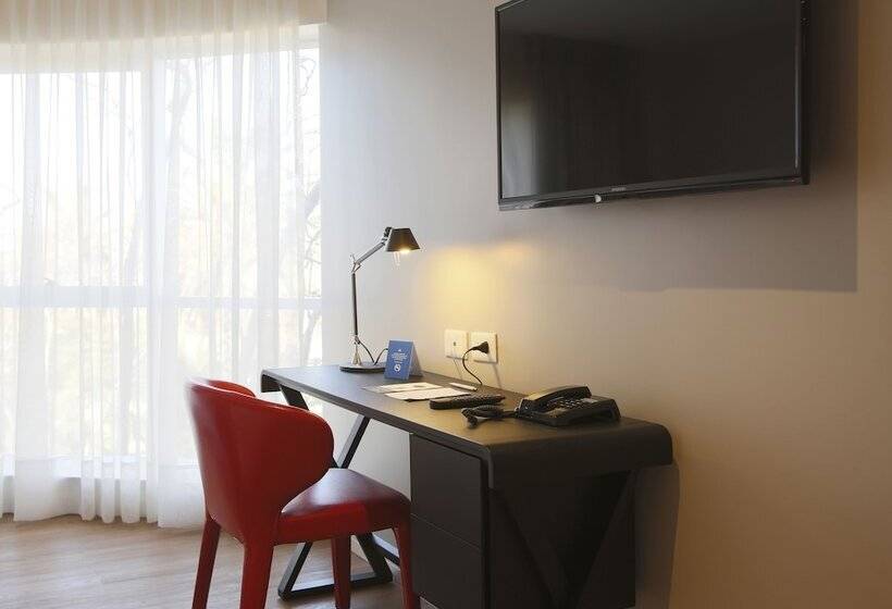 Номер Deluxe, Regency Way Montevideo