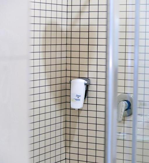 스탠다드 룸, Regina