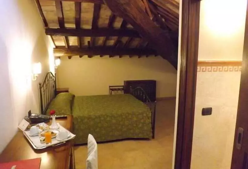クラシックルーム, Relais Il Postiglione Antica Posta Dei Chigi