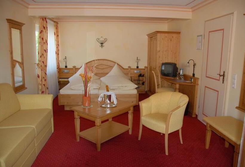 四人标准间, Restaurant Schieble