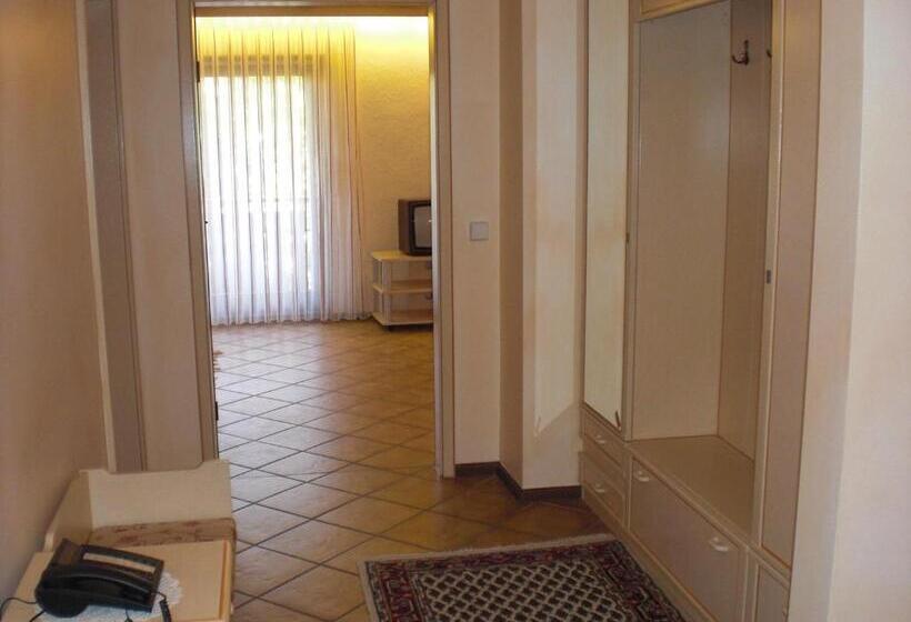 带2个卧室的套房, Restaurant Schieble