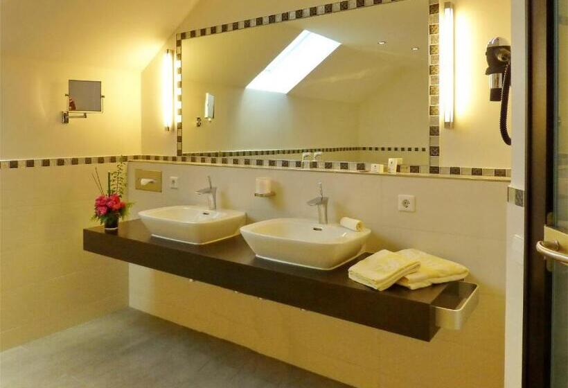 חדר דלוקס עם מרפסת, Sonne Garni