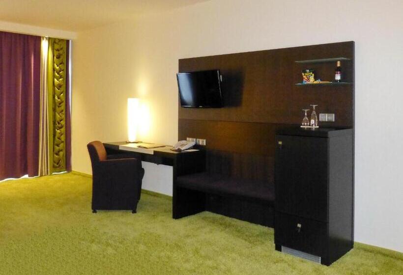 חדר דלוקס עם מרפסת, Sonne Garni