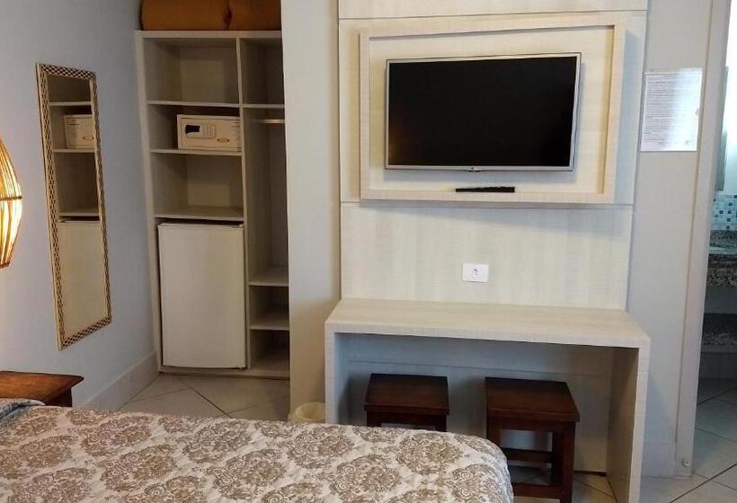 スタンダードトリプルルーム, Santa Paula