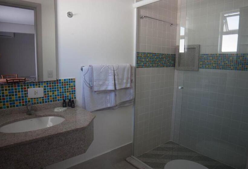 デラックスルーム, Santa Paula