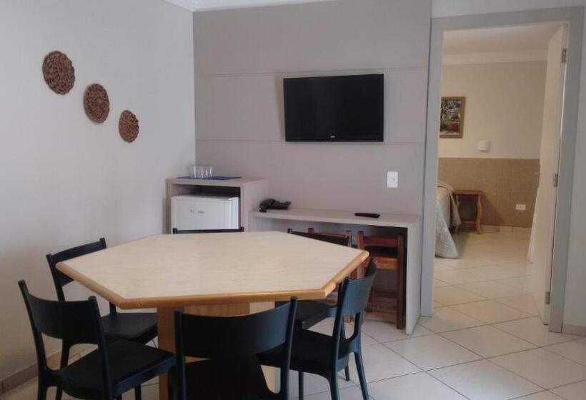 スイート（家族用）, Santa Paula