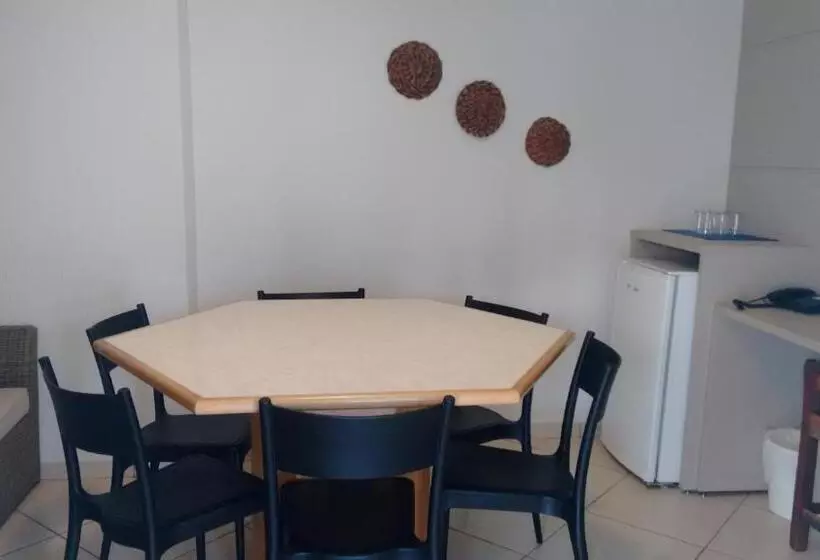 スイート（家族用）, Santa Paula