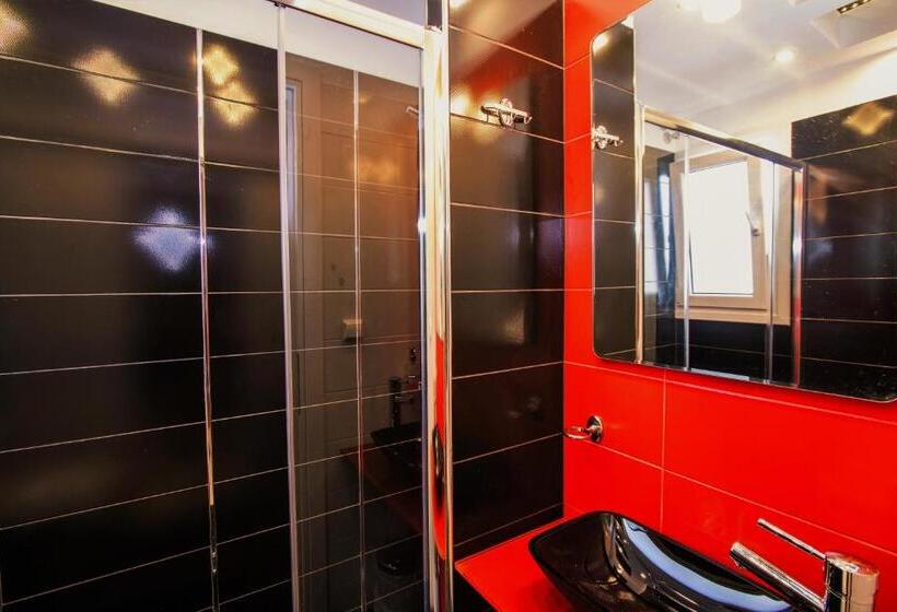 スタンダードルーム, Semiramis Guesthouse