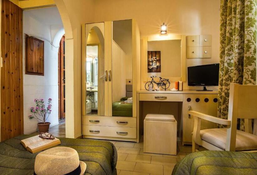 标准单人间, Semiramis Guesthouse