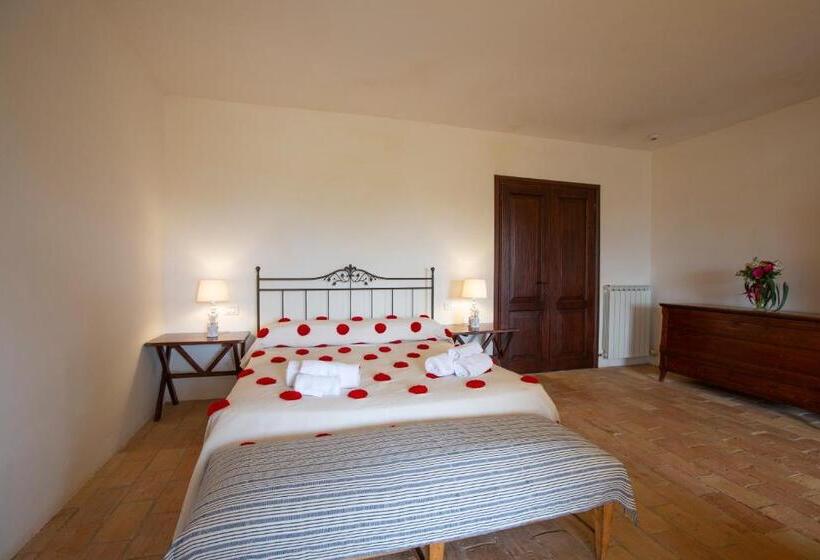 غرفة ديلوكس مزودة بشرفة, Tenuta Pianirossi